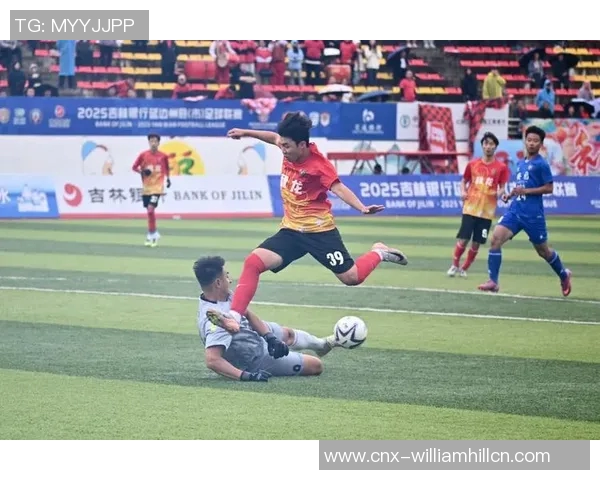 足球四大联赛精彩对决解析及球队表现深度剖析